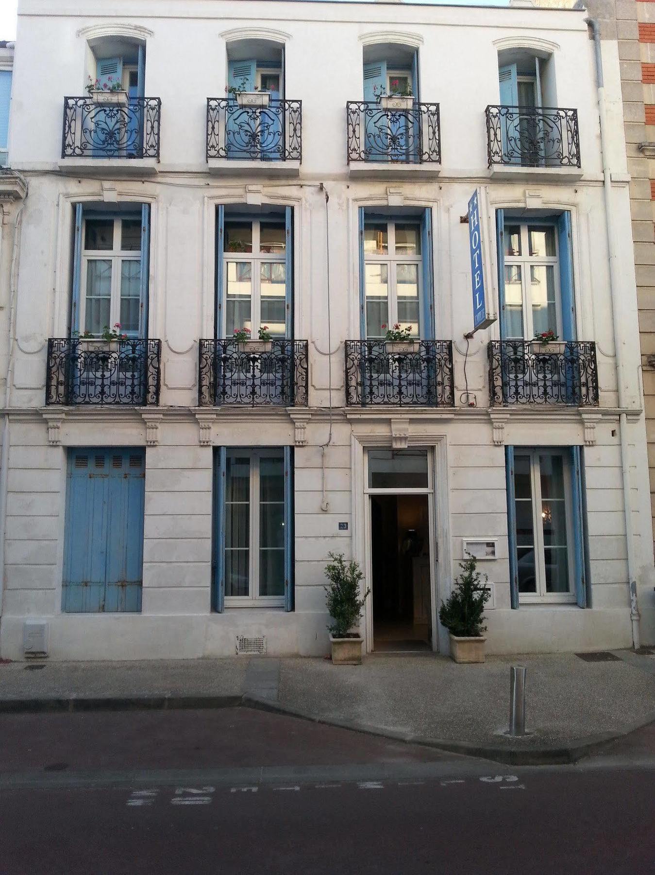 Hôtel Emilie Royan Exterior foto